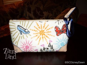 Dooney & Bourke cosmetic bag gift