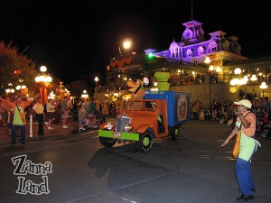 Cast Members let us know to get our bags ready for candy!