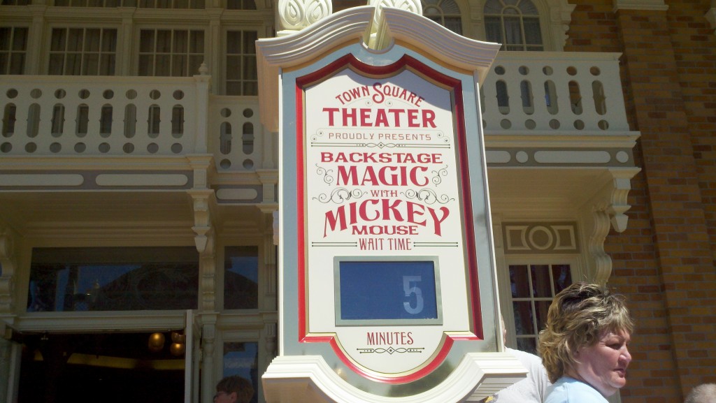 Wait time for Mickey