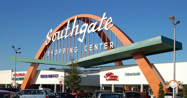 Southgate Shopping Center Edward Scissorhands