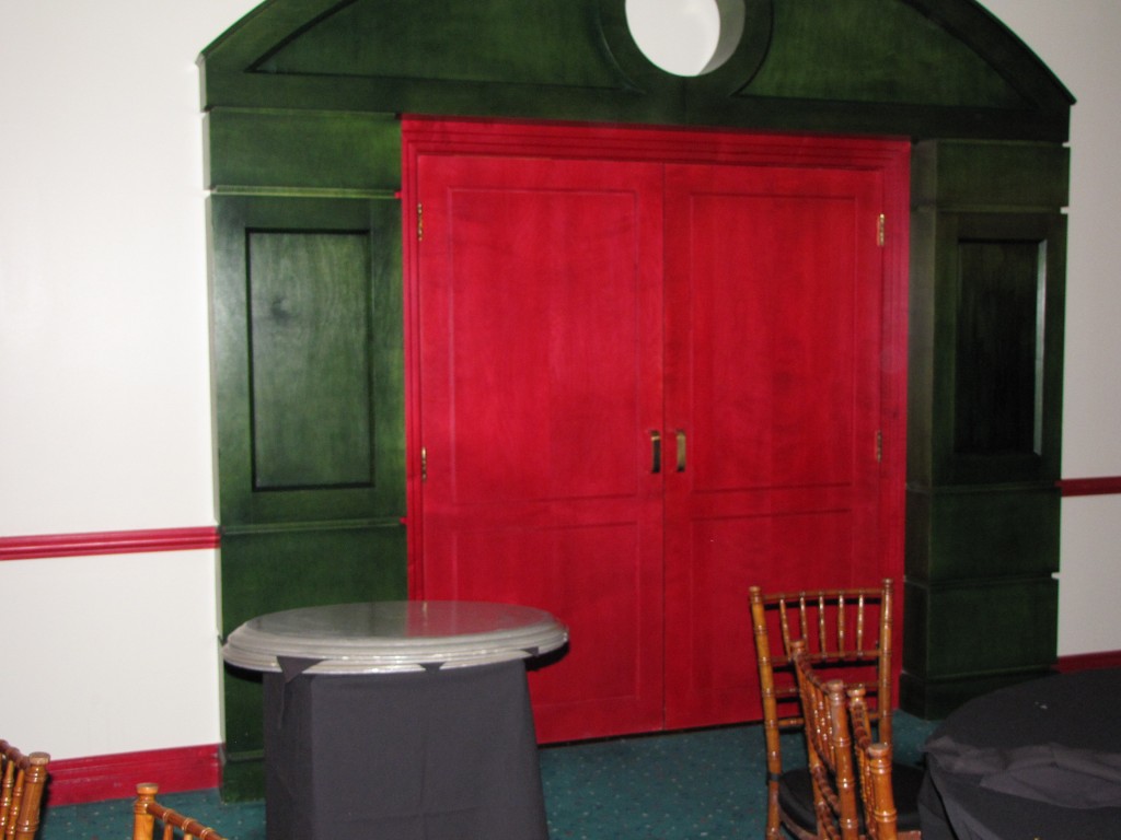 Wonders Lounge red doors