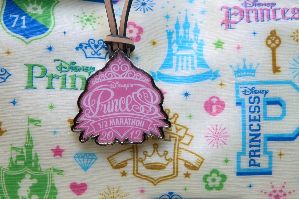 DooneyBourke_PrincessHalf2012_ToteMedal01