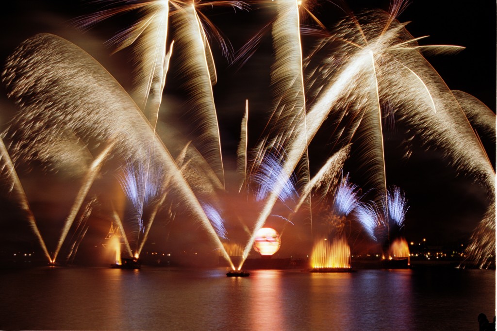 JULY 4TH CELEBRATED AT WALT DISNEY WORLD IN FLORIDA