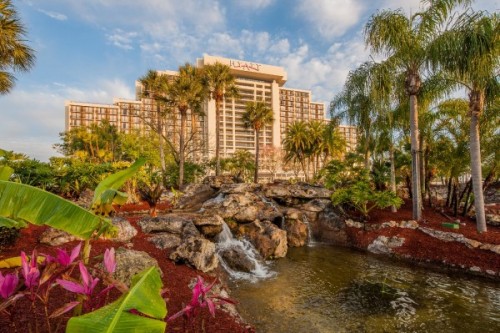 Exterior Pond Front at Hyatt Regency GrandCypress MEDIUM